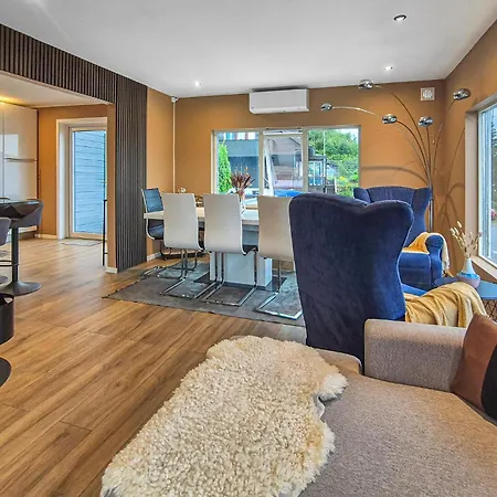 Stunning In Bokn With Wifi *