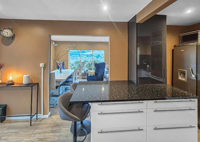 Stunning In Bokn With Wifi Prázdninový dům