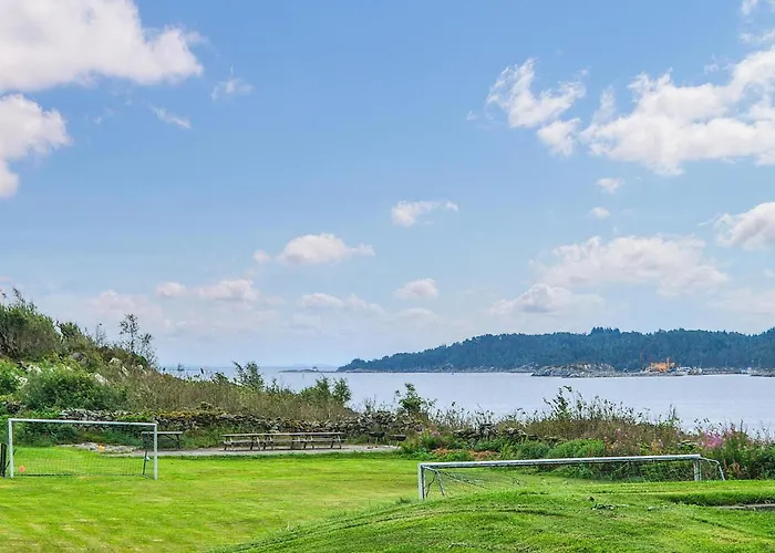 Stunning In Bokn With Wifi Prázdninový dům *